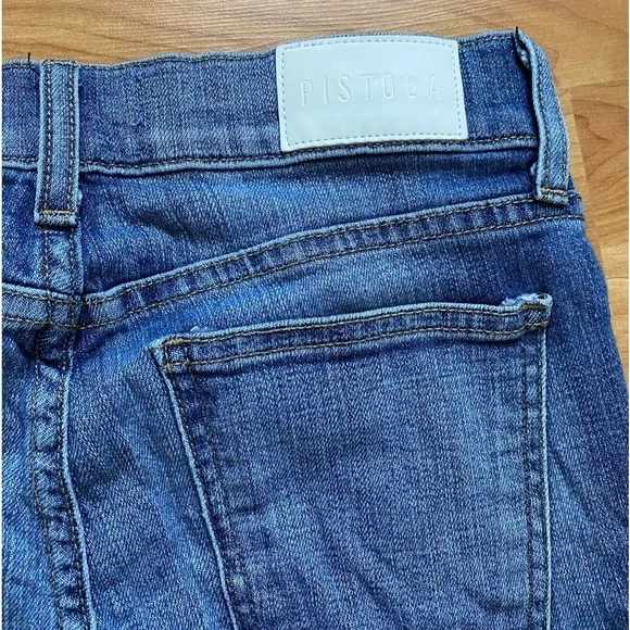 Authentic PISTOLA Ivy Distressed Uneven Fray
Hem Skinny Jeans - Picture 4 of 10